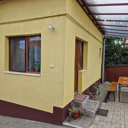 Отель 1 For Rent Клуж-Напока Экстерьер фото